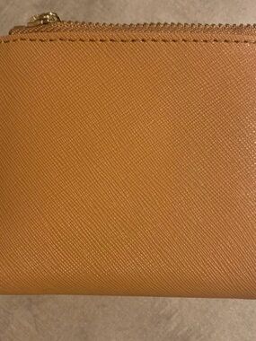 Tory Burch Tan Zip Wallet